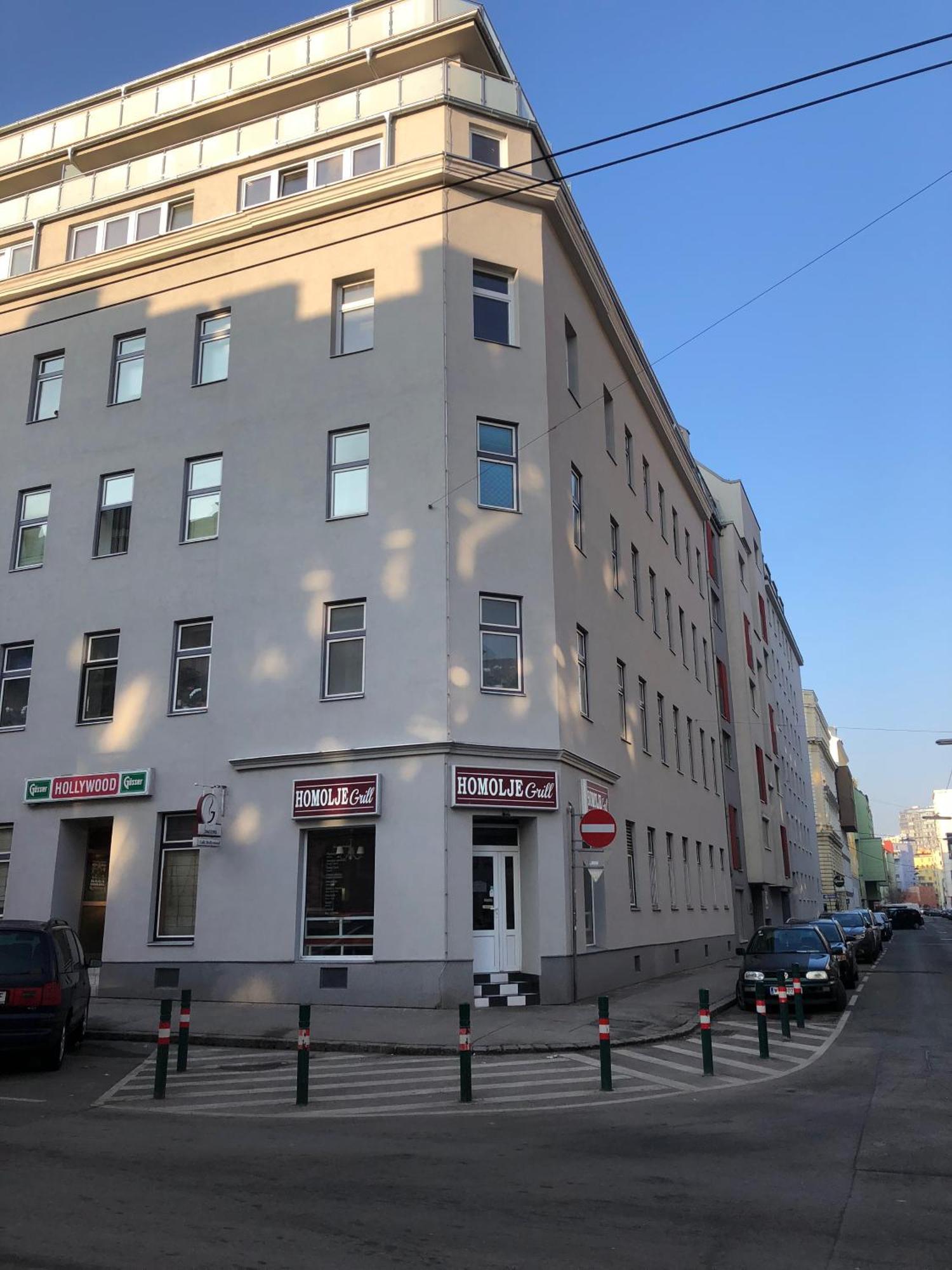 Modern Apartment With Balcony Відень Екстер'єр фото