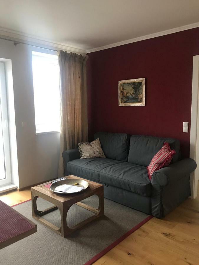 Modern Apartment With Balcony Відень Екстер'єр фото
